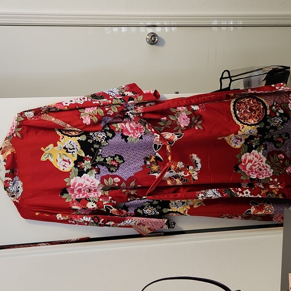 Natori robe - Picture 3 of 4